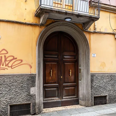 White Leaves By Wonderful Italy