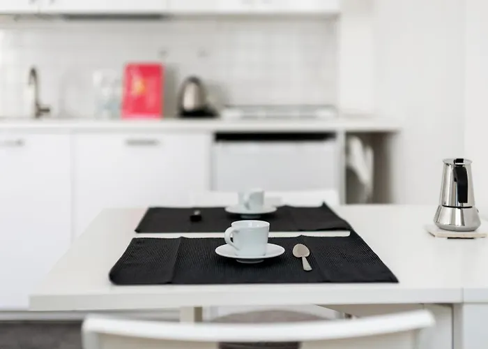 아파트 White Leaves By Wonderful Italy *