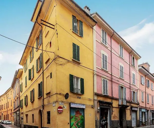 White Leaves By Wonderful Italy アパート